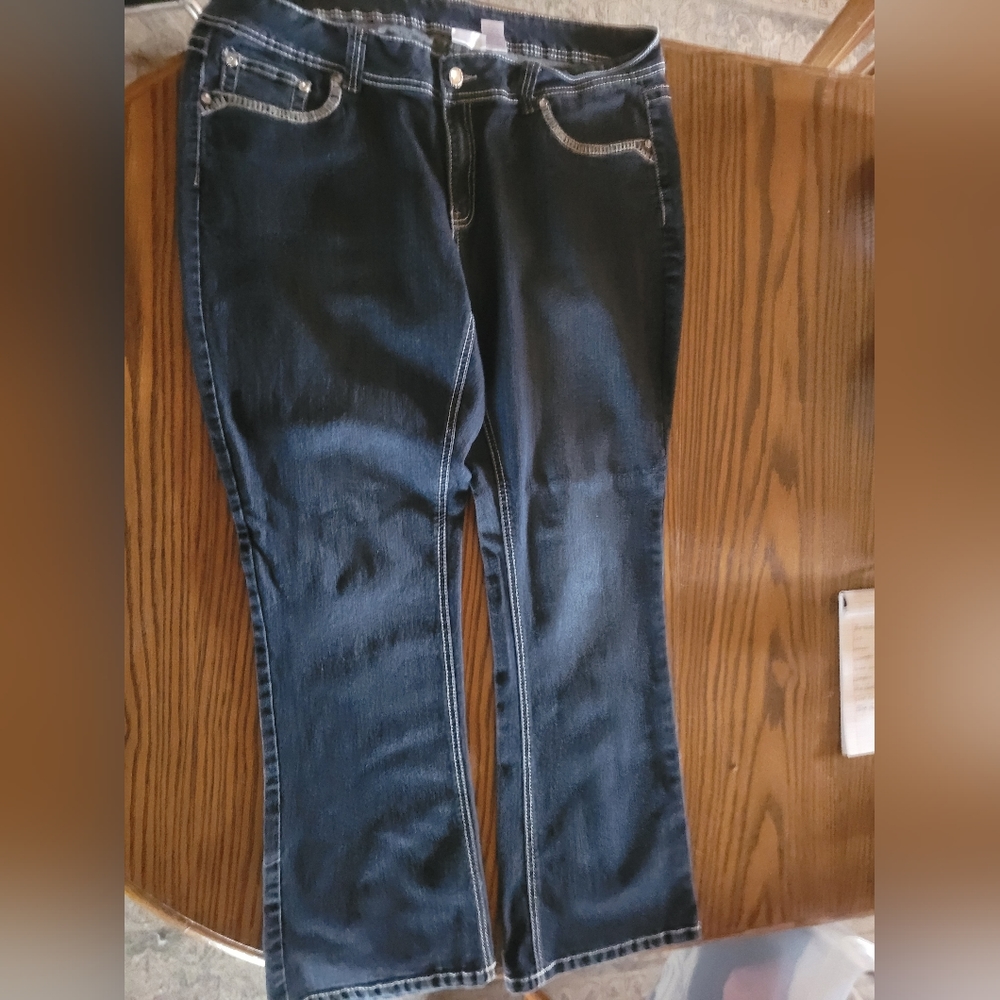 Womens Denim Diva Capris - Picture 2 of 3